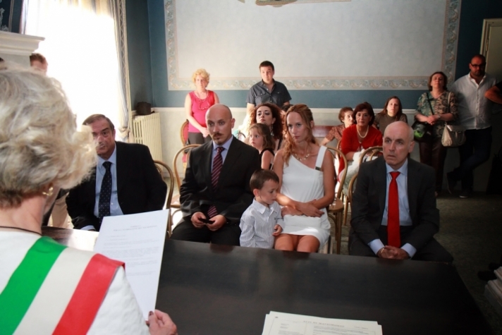 Cerimonia di matrimonio civile intima tra Stefania & Marco ed i loro bambini